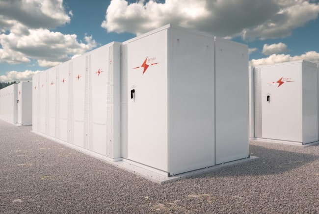 As Canada aims for net-zero GHG emissions by 2035, energy storage is vital. Electrical contractors across Ontario are key players, integrating these systems into the grid to manage surplus energy and peak demand, ensuring a stable and sustainable energy future.